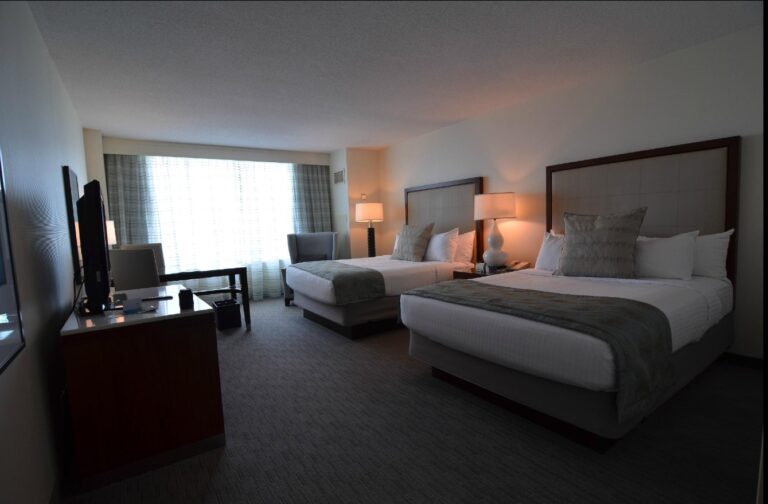 À quoi ressemble une chambre de l'hôtel Fallsview Casino ?